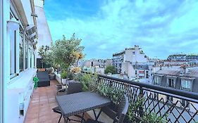 Appart Terrasse Vue Tour Eiffel